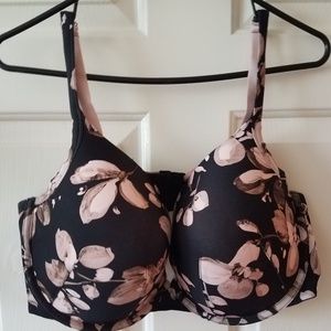 Cacique Intimates & Sleepwear - Cacique Floral Bra Cacique Intimates & Sleepwear - Cacique Floral Bra